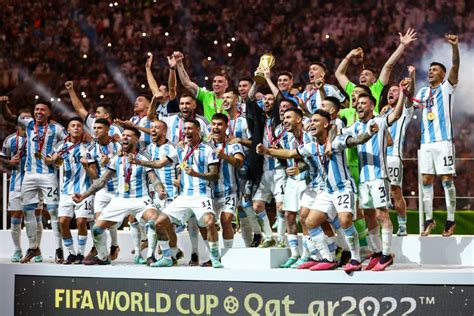 Narodowa kadra Argentyny z tytułem mistrzów świata - drużyna Francji przegrała!