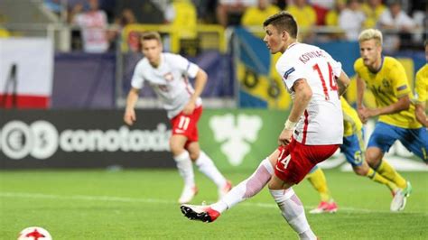 Reprezentacja piłkarska Polski poznała już rywala w rywalizacji o zakwalifikowanie się do mistrzostw świata! W półfinałowej rywalizacji baraży zawodnicy polscy będą rywalizować z rosyjską drużyną narodową!