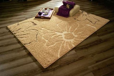 Wybierając wysokiej jakości dywany zadbaj o posadzki w swoim budynku na długie lata! przeczytaj październik